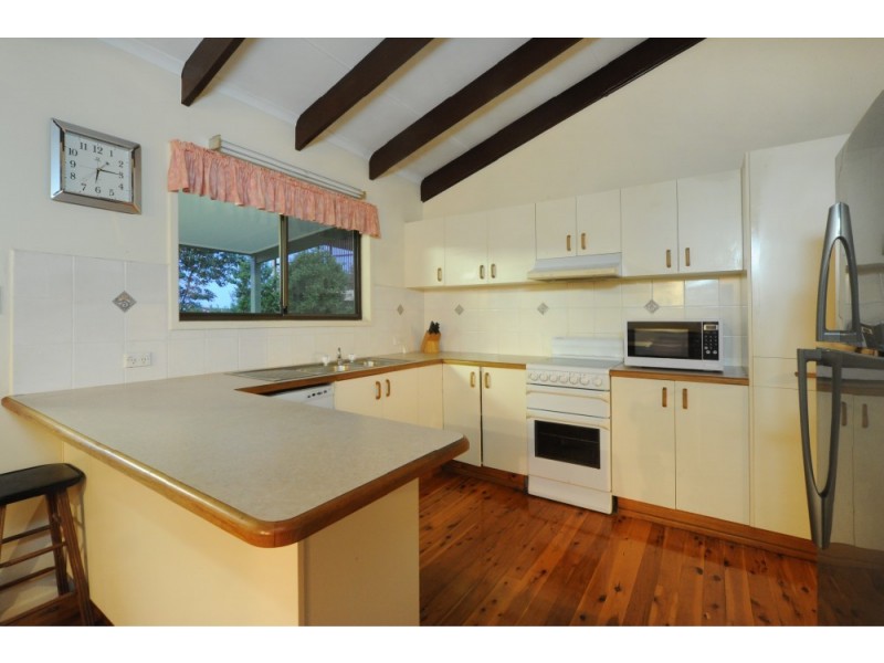 23 Island Drive, Cannonvale QLD 4802