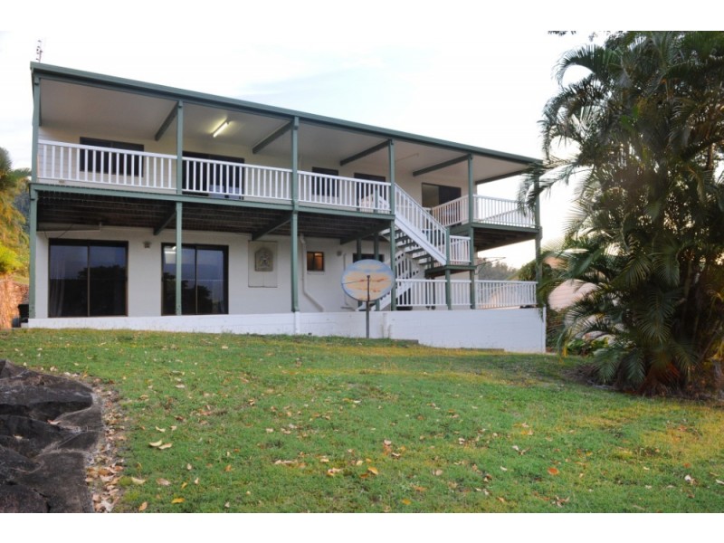 23 Island Drive, Cannonvale QLD 4802
