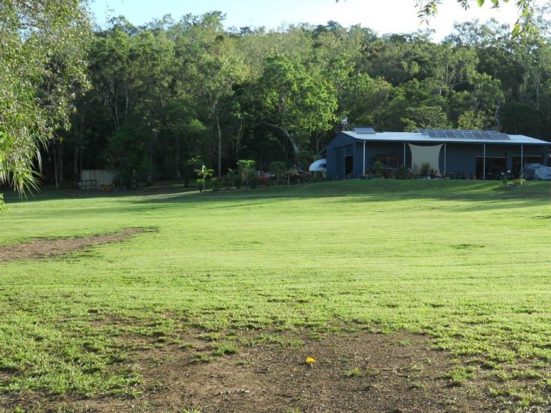 27 Evans Road, Preston QLD 4800