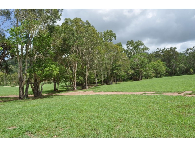 27 Evans Road, Preston QLD 4800