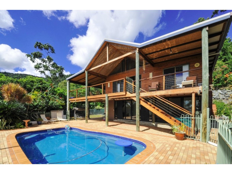40 Parkwood Terrace, Cannonvale QLD 4802