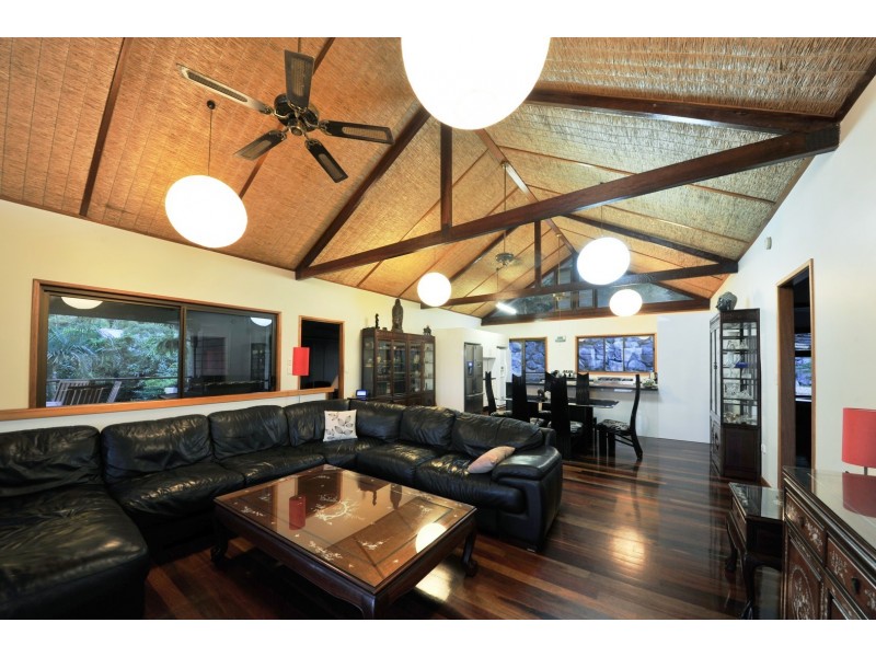 40 Parkwood Terrace, Cannonvale QLD 4802