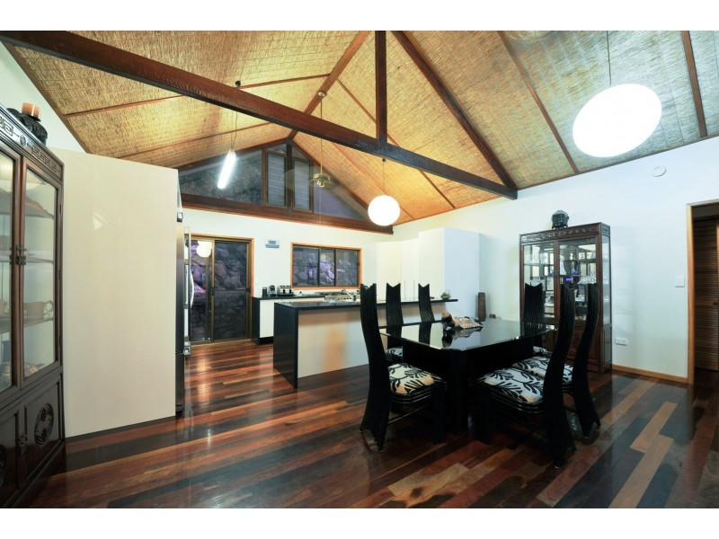 40 Parkwood Terrace, Cannonvale QLD 4802
