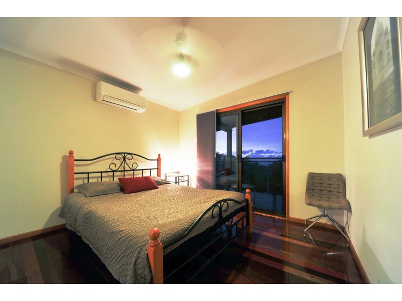 40 Parkwood Terrace, Cannonvale QLD 4802