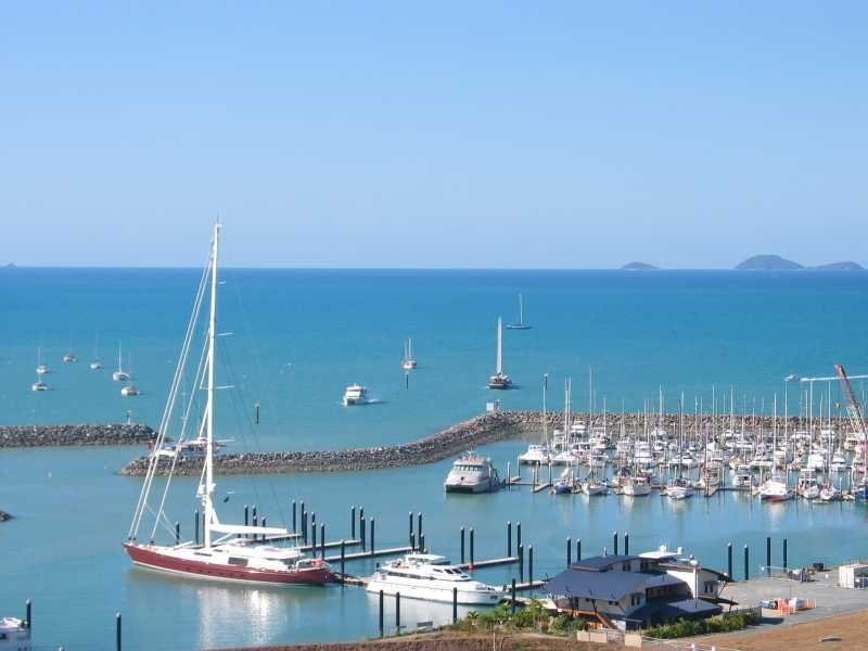 25 Airlie Crescent, Airlie Beach QLD 4802