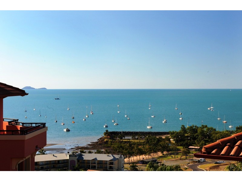 11/18 Golden Orchid Drive, Airlie Beach QLD 4802