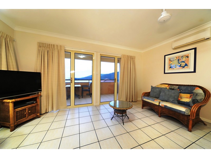 11/18 Golden Orchid Drive, Airlie Beach QLD 4802