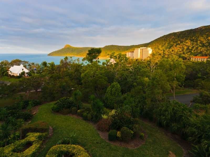 2/4 Great Northern Highway, Hamilton Island QLD 4803