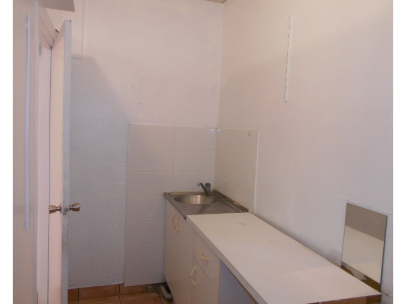 Shop 2 / 390 Shute Harbour Road, Airlie Beach QLD 4802