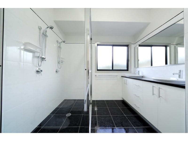 31a KINGFISHER TERRACE, Jubilee Pocket QLD 4802