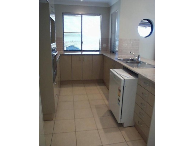 10/14 ALTMANN AVENUE, Cannonvale QLD 4802