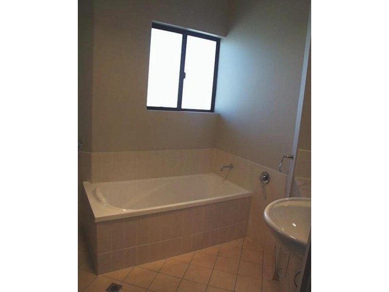 10/14 ALTMANN AVENUE, Cannonvale QLD 4802