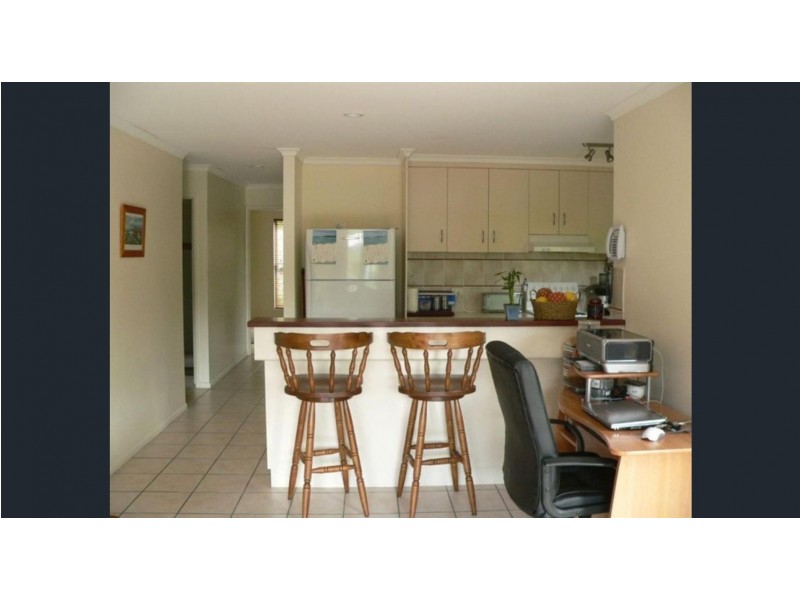 13 Hamilton Ave, Cannonvale QLD 4802