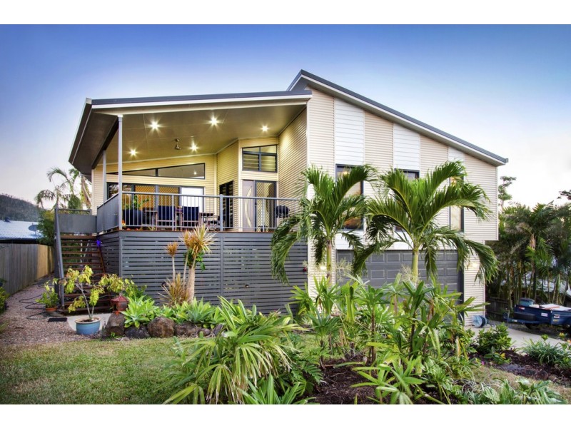16 Wills Court, Cannonvale QLD 4802