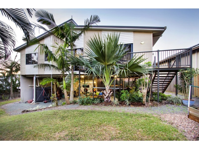 16 Wills Court, Cannonvale QLD 4802