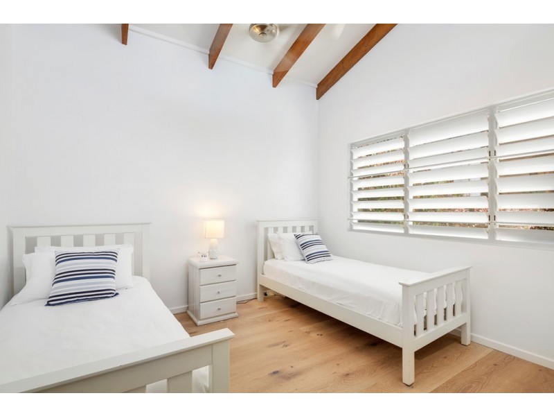 14 Kara Crescent, Airlie Beach QLD 4802