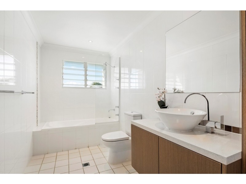 14 Kara Crescent, Airlie Beach QLD 4802