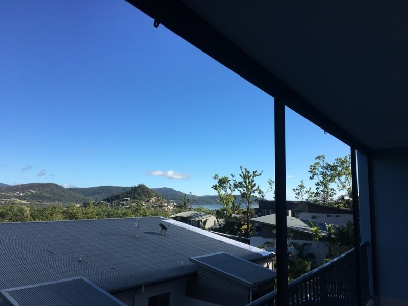 60/3 Deloraine Close, Cannonvale QLD 4802