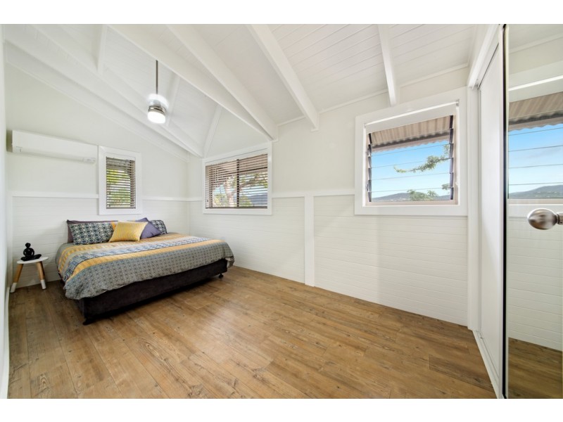 5 Adina Street, Cannonvale QLD 4802