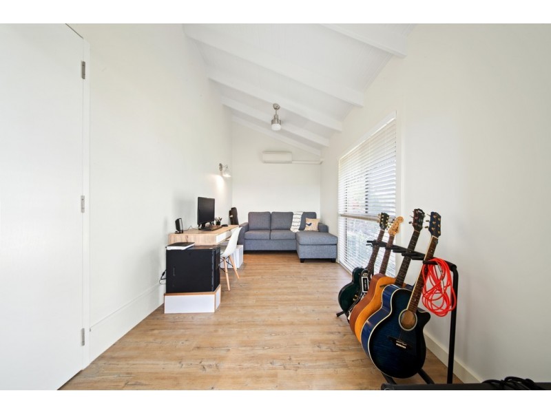 5 Adina Street, Cannonvale QLD 4802