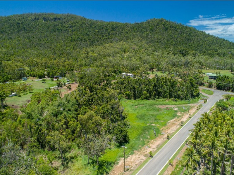 59 Jasinique Drive, Whitsundays QLD 4802
