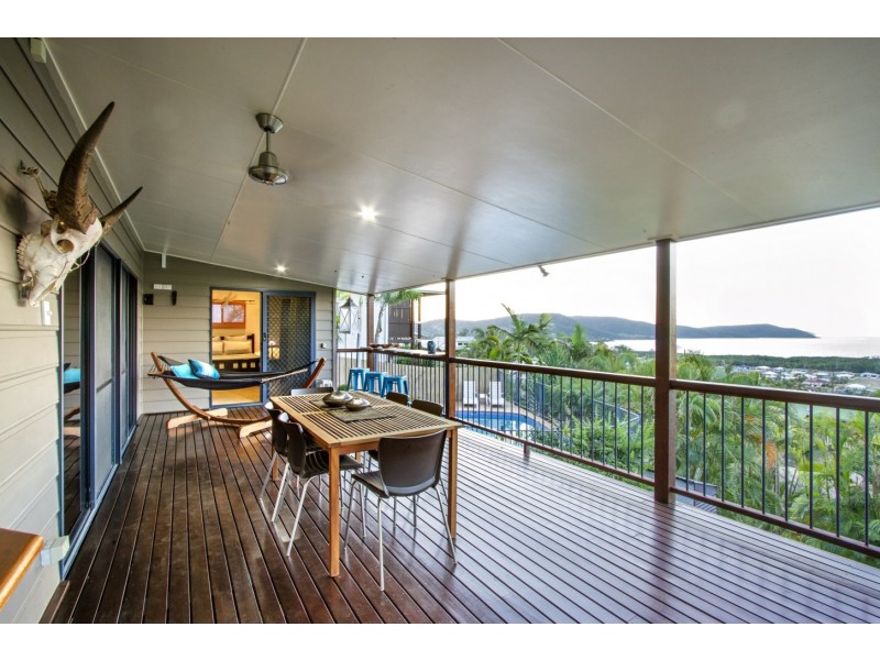 23 Country Road, Cannonvale QLD 4802