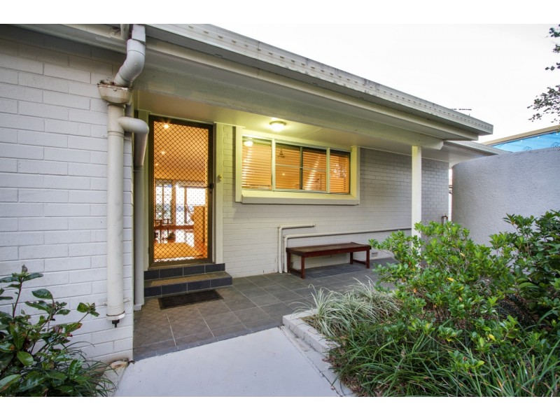 33 Airlie Crescent, Airlie Beach QLD 4802