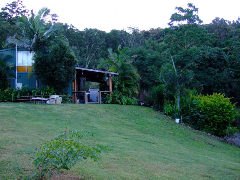 74 Domenica Drive, Sugarloaf QLD 4800