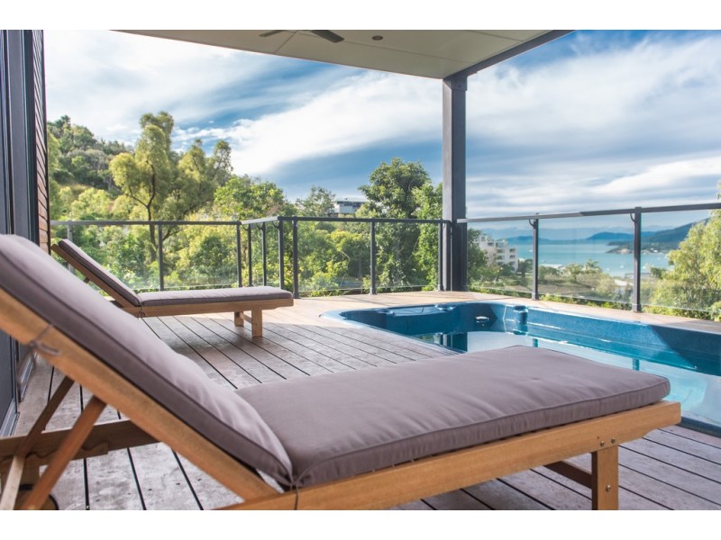13 Cumberland Court, Airlie Beach QLD 4802