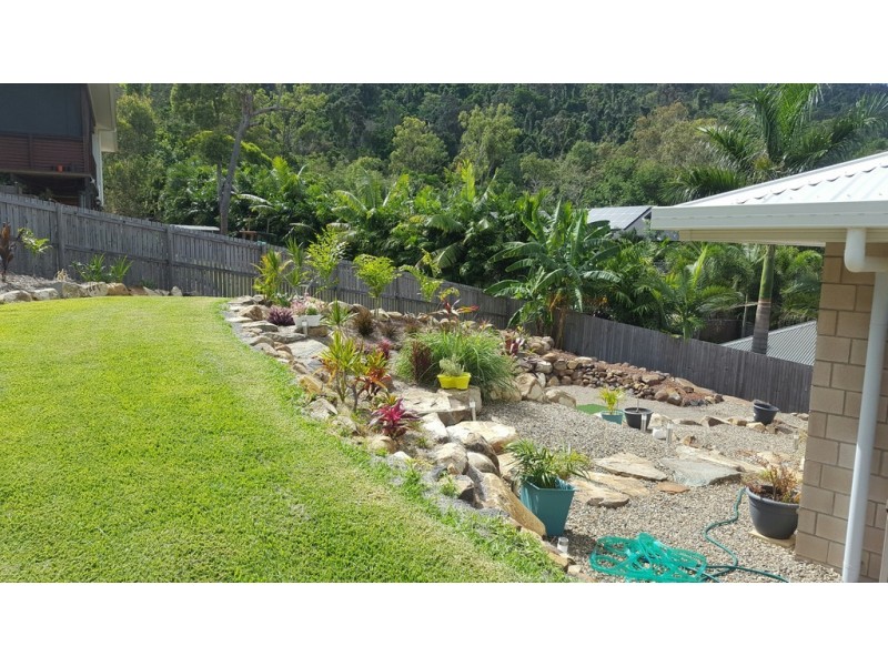 71 Country Road, Cannonvale QLD 4802