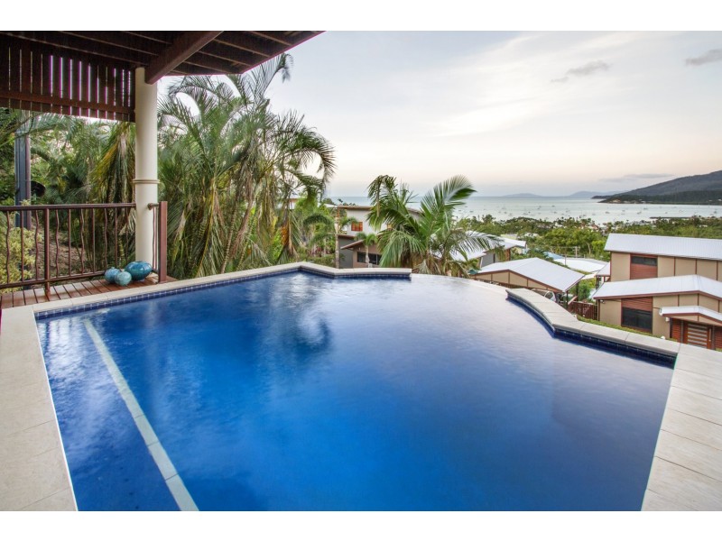 14 Nara Avenue, Airlie Beach QLD 4802