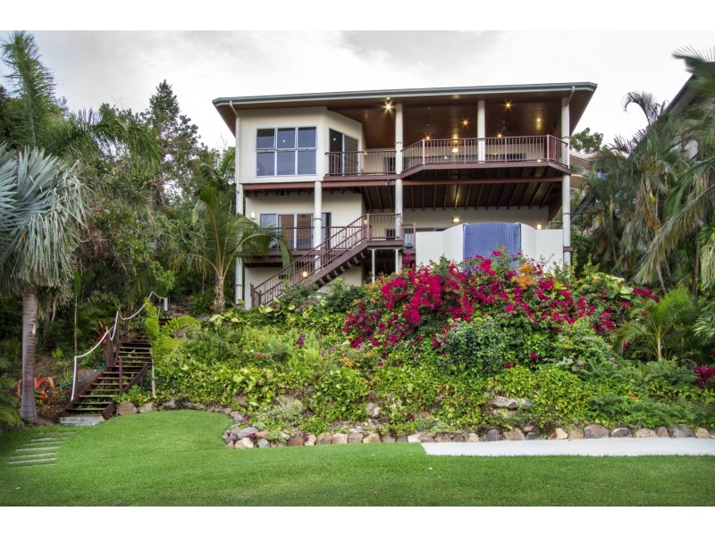 14 Nara Avenue, Airlie Beach QLD 4802