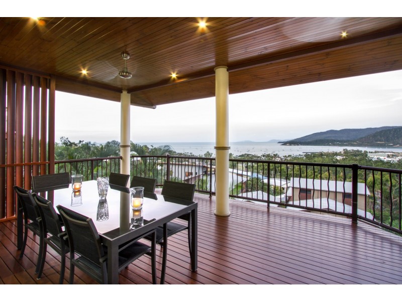 14 Nara Avenue, Airlie Beach QLD 4802