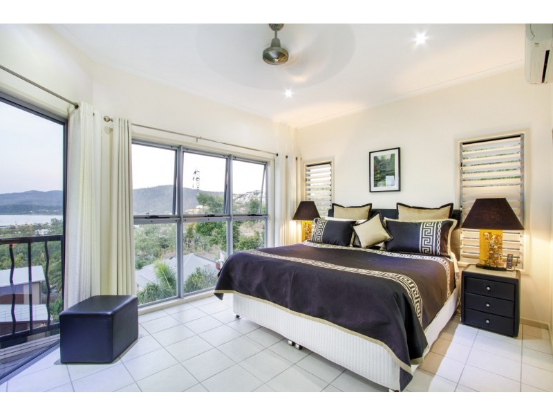 14 Nara Avenue, Airlie Beach QLD 4802