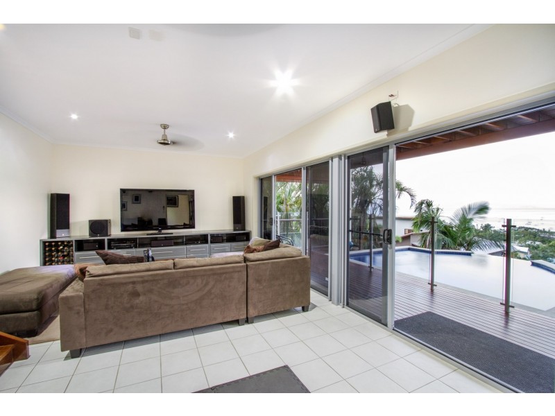 14 Nara Avenue, Airlie Beach QLD 4802