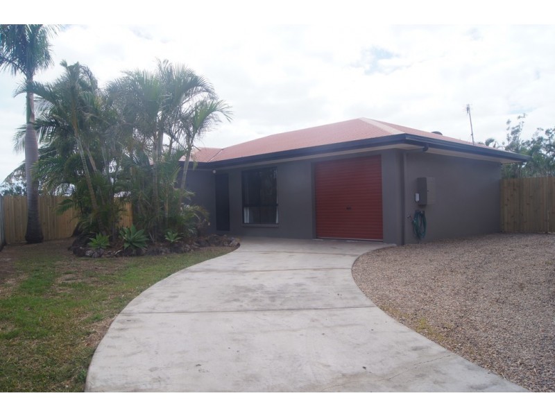 9 Shelley Close, Cannonvale QLD 4802