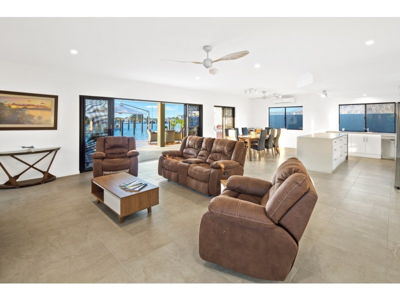 Lot 3 The Cove Airlie Esplande, Airlie Beach QLD 4802