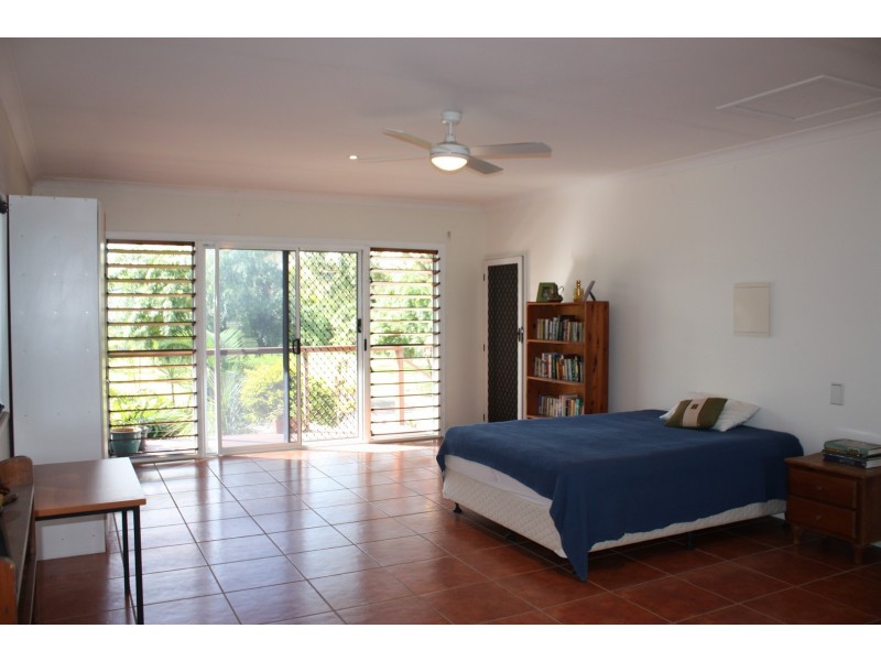 90 Faust Street, Proserpine QLD 4800