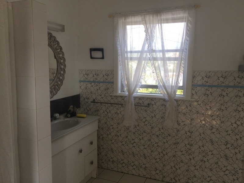 1/19 Ocean View Avenue, Airlie Beach QLD 4802