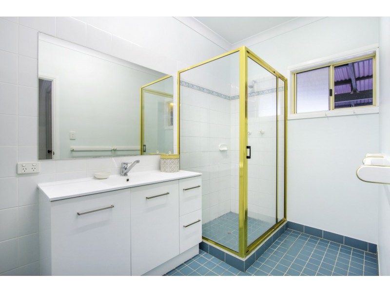 317 Sugarloaf Road, Sugarloaf QLD 4800