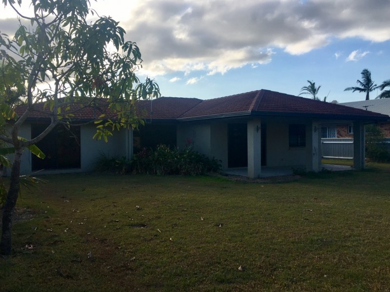 59 Fuljames Street, Proserpine QLD 4800