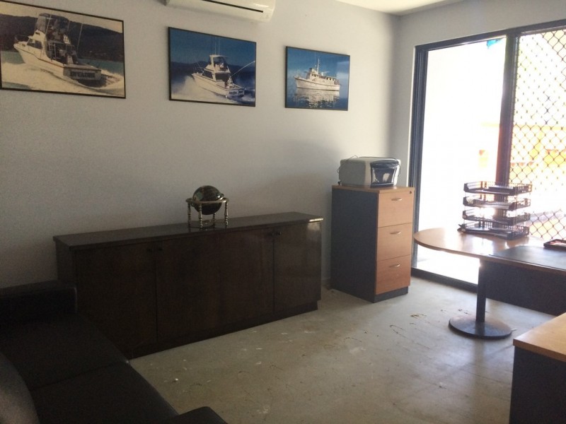 14 Links Drive, Cannonvale QLD 4802