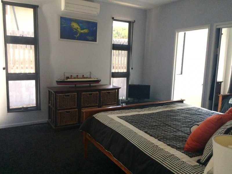 14 Links Drive, Cannonvale QLD 4802