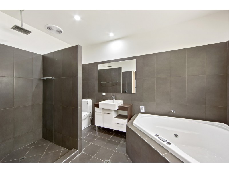 25 Kookaburra Drive, Cannon Valley QLD 4800