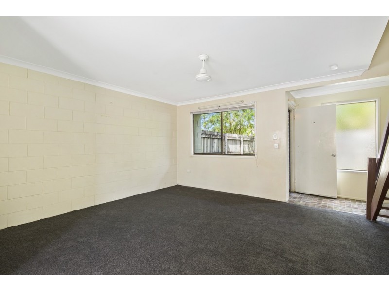 9/9 Salmon Street, Cannonvale QLD 4802