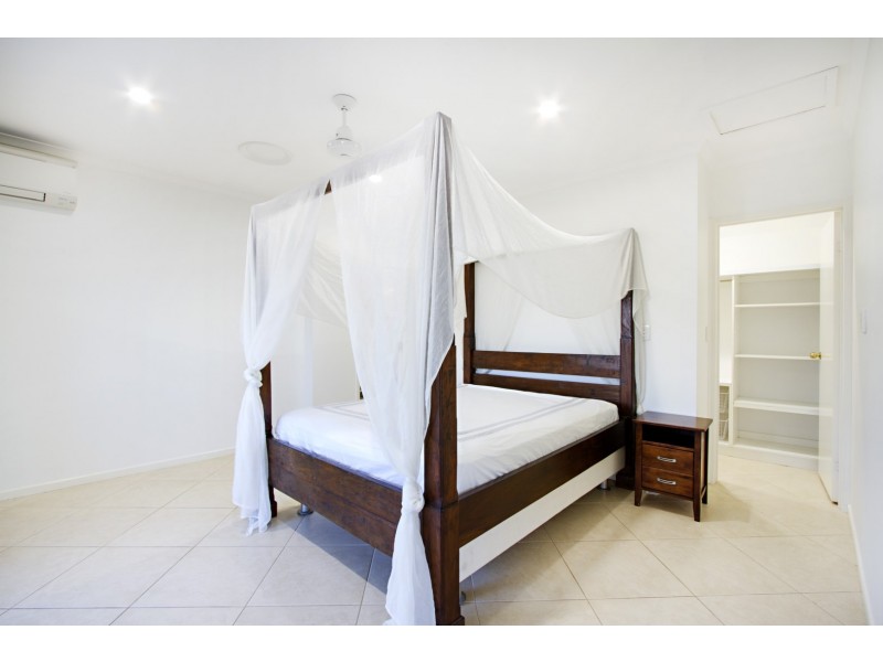 4 Airlie Crescent, Airlie Beach QLD 4802