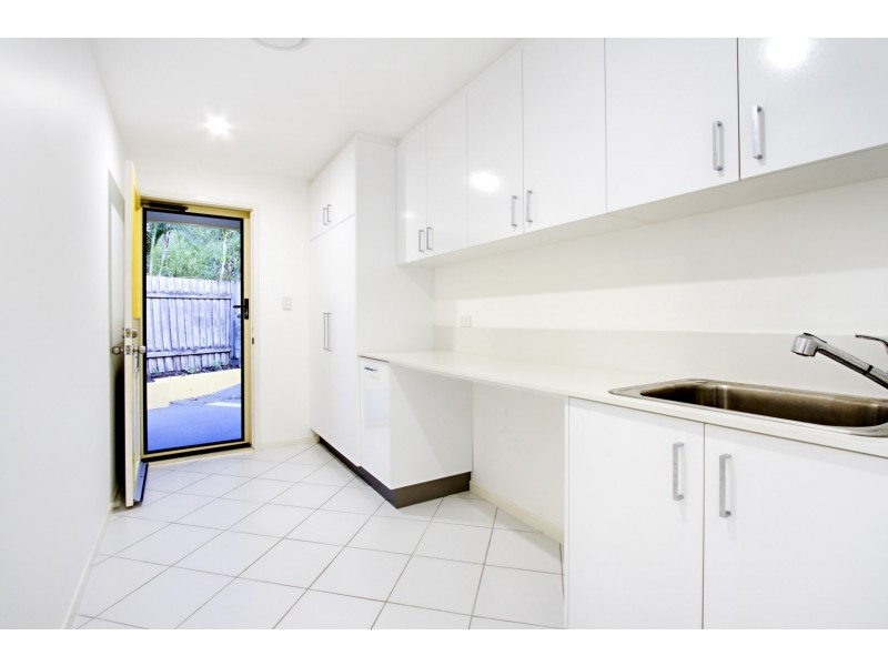4 Airlie Crescent, Airlie Beach QLD 4802