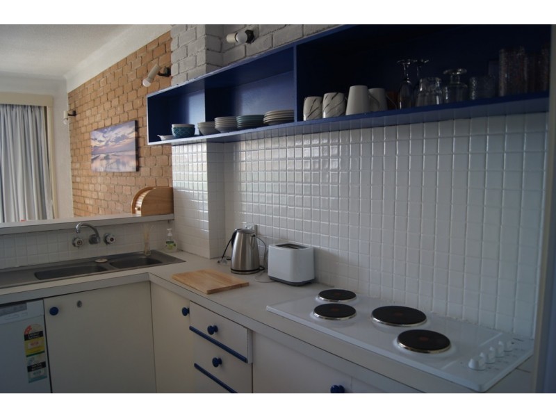 15/2 Lewis Street, Victoria Towers, Airlie Beach QLD 4802