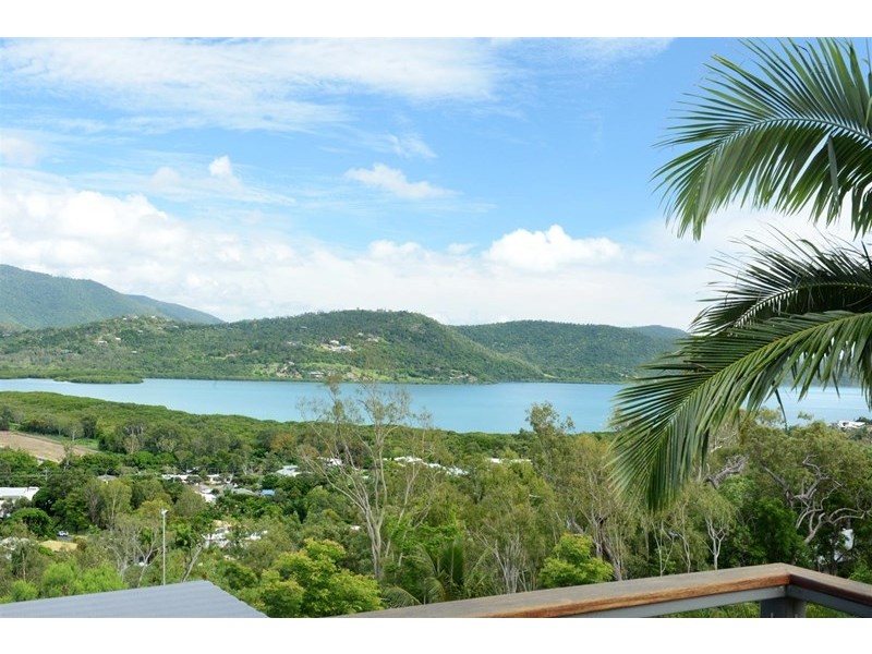 4/24 Illawong Street, Cannonvale QLD 4802