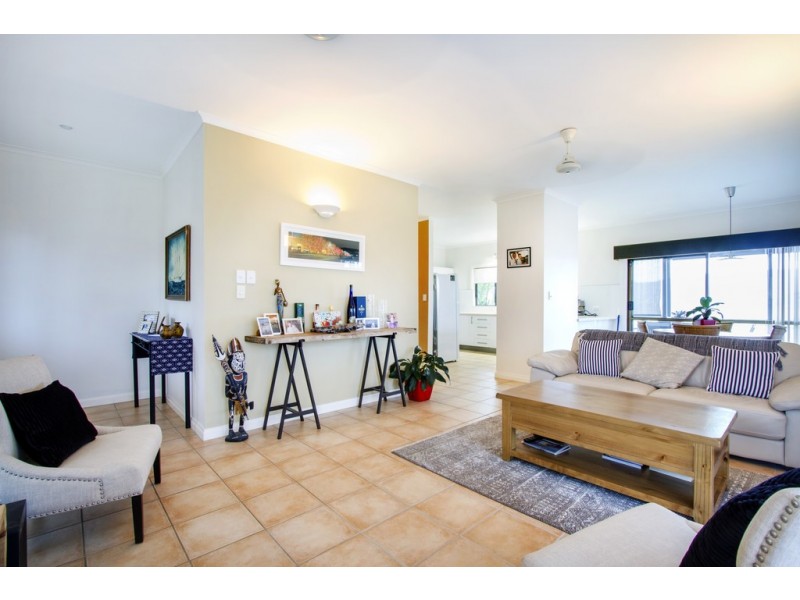 4/24 Illawong Street, Cannonvale QLD 4802